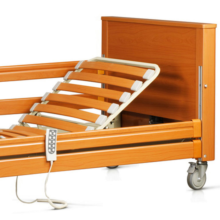Кровать с ортопедическими ламелями