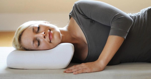 Комфортный сон на ортопедической подушке